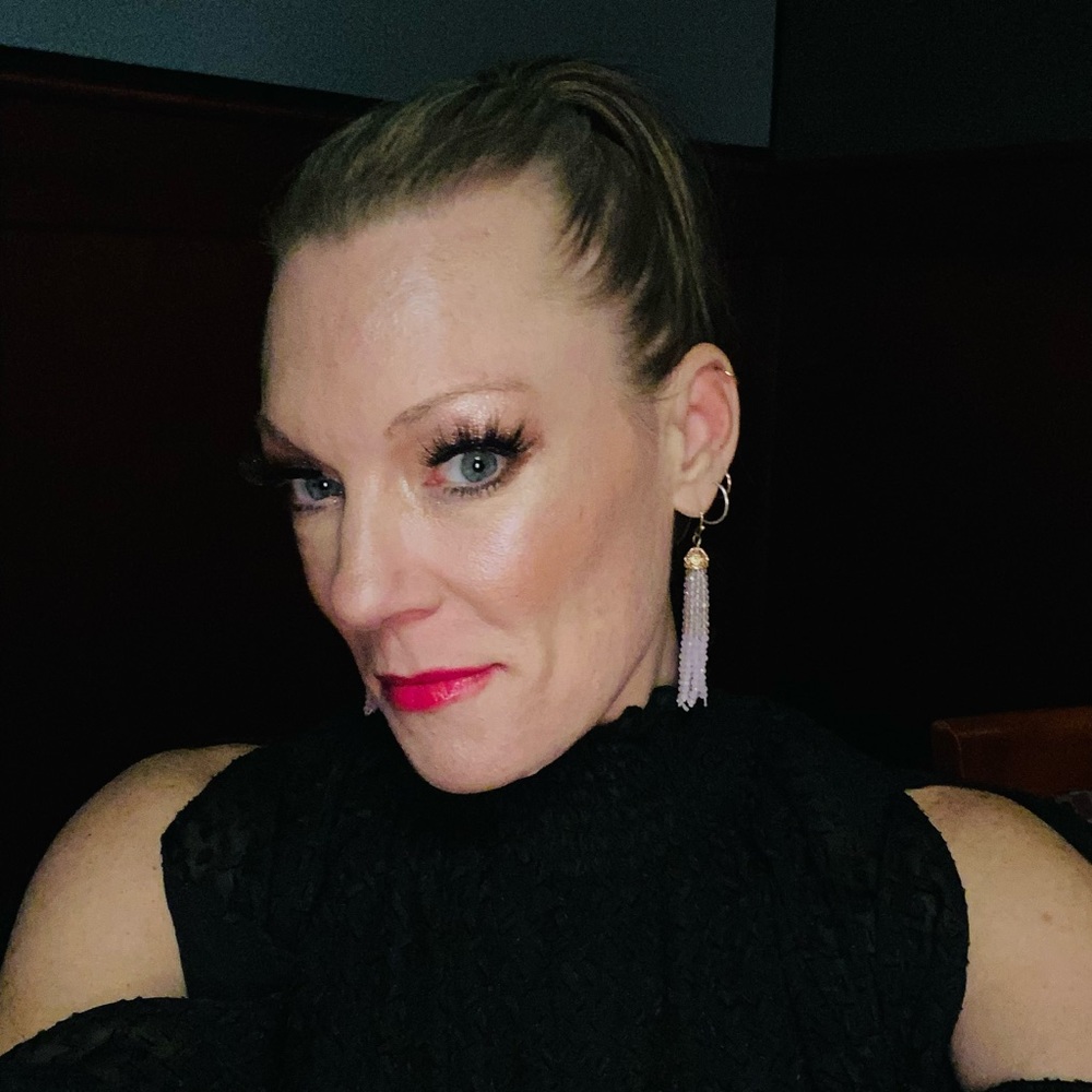 Meet your Posher, Celina